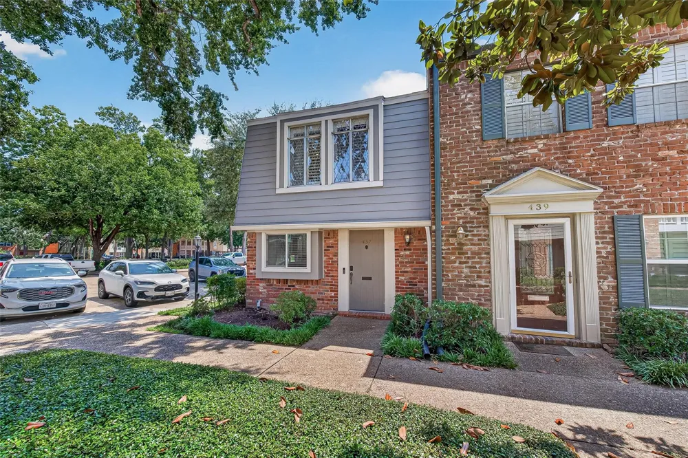 437 Bendwood Drive Houston, TX 77024