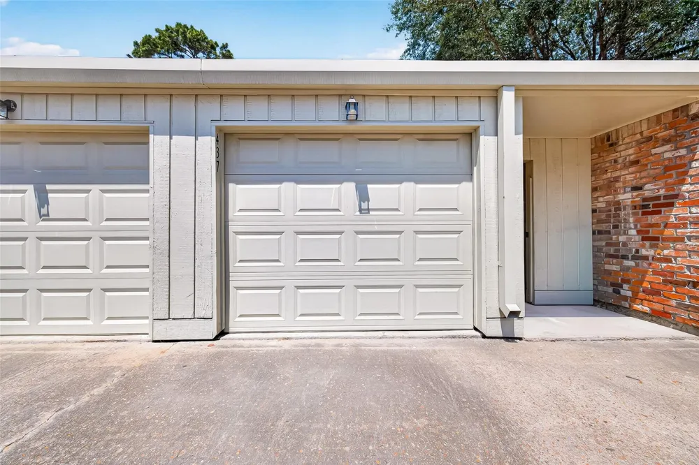 437 Bendwood Drive Houston, TX 77024