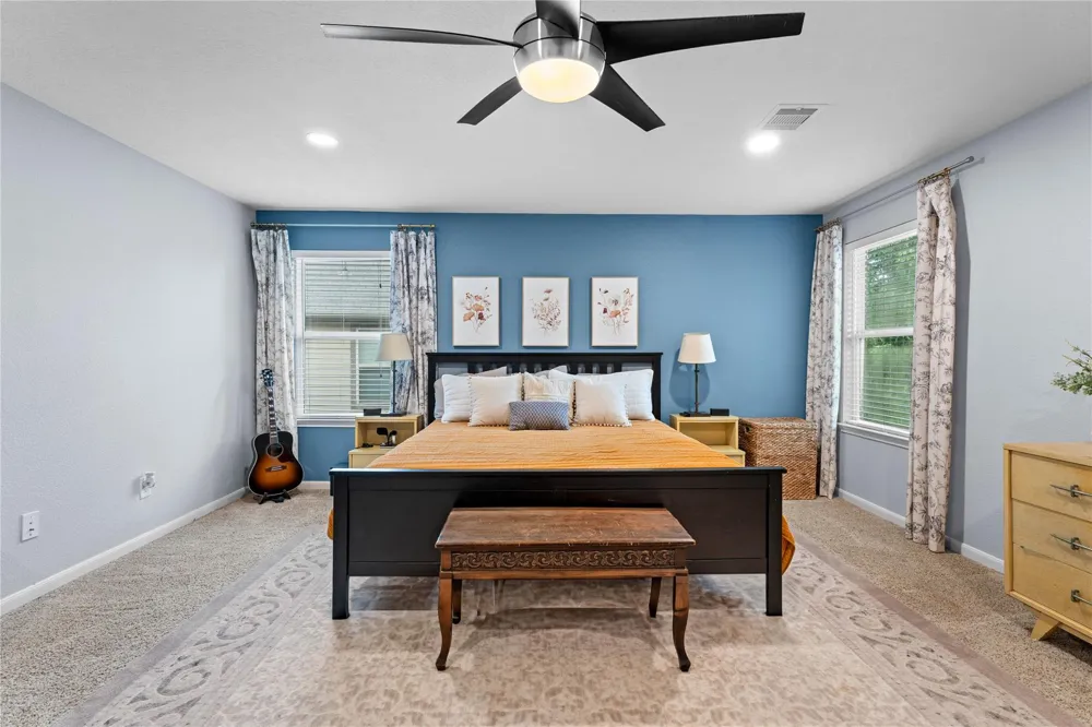 1942 Elkington Circle Conroe, TX 77304
