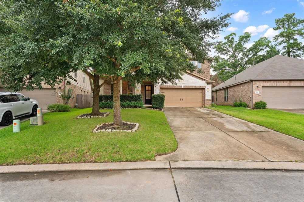 1942 Elkington Circle Conroe, TX 77304
