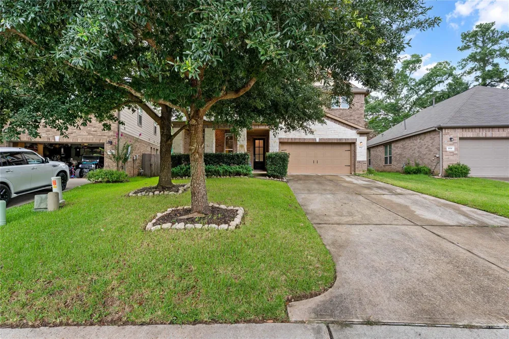 1942 Elkington Circle Conroe, TX 77304
