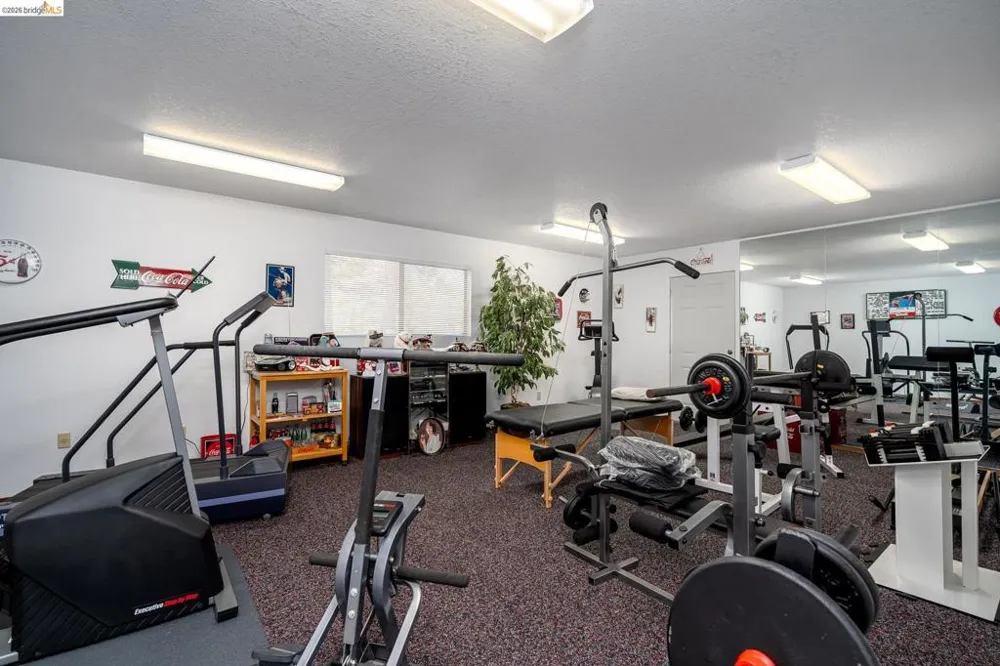 11335 Bridal Veil Groveland, CA 95321
