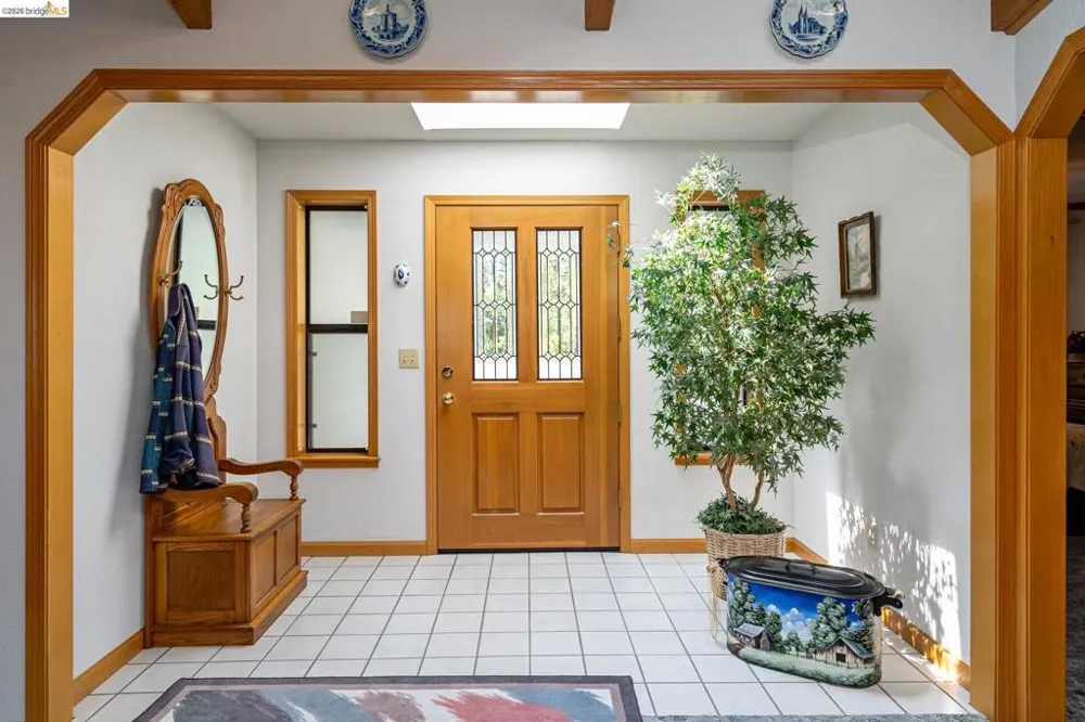 11335 Bridal Veil Groveland, CA 95321