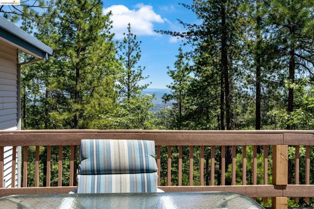 11335 Bridal Veil Groveland, CA 95321