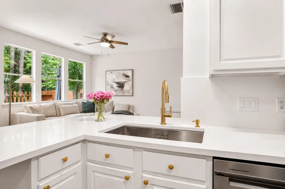 55 Ledgestone Place The Woodlands, TX 77382