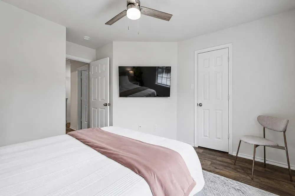 55 Ledgestone Place The Woodlands, TX 77382