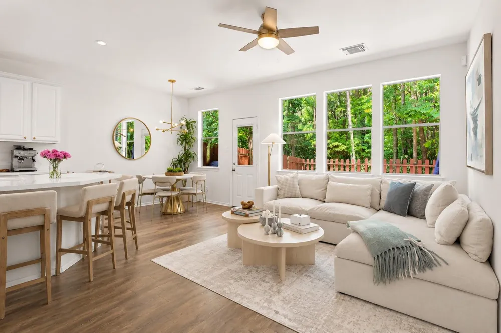 55 Ledgestone Place The Woodlands, TX 77382