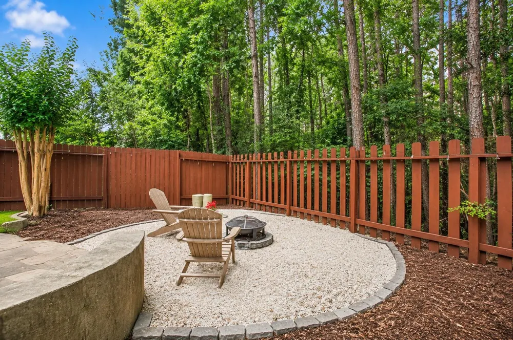55 Ledgestone Place The Woodlands, TX 77382