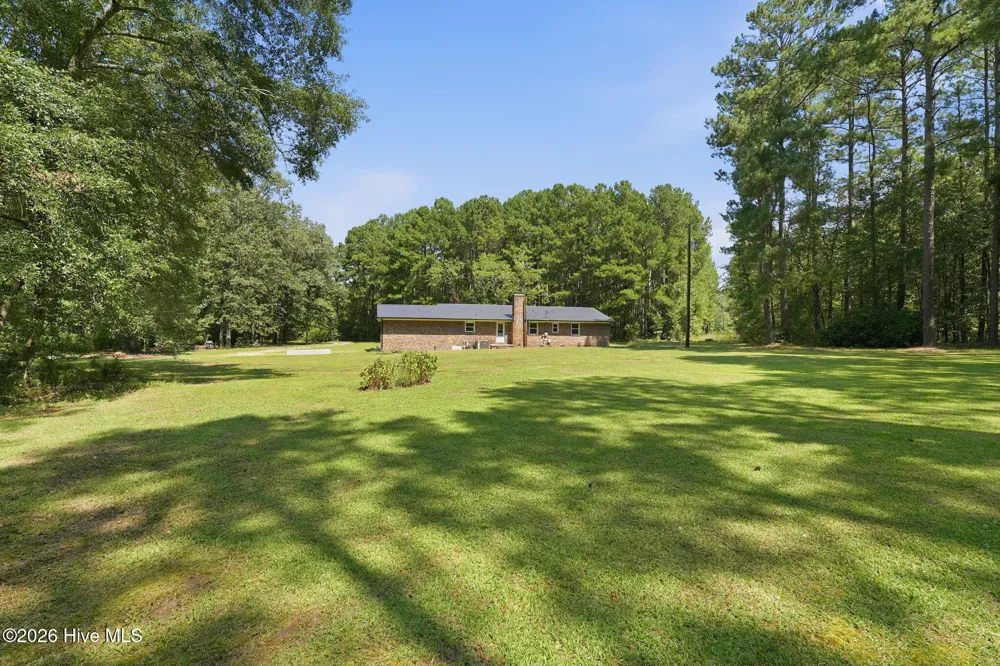 1477 Marks Creek Church Road Laurel Hill, NC 28351
