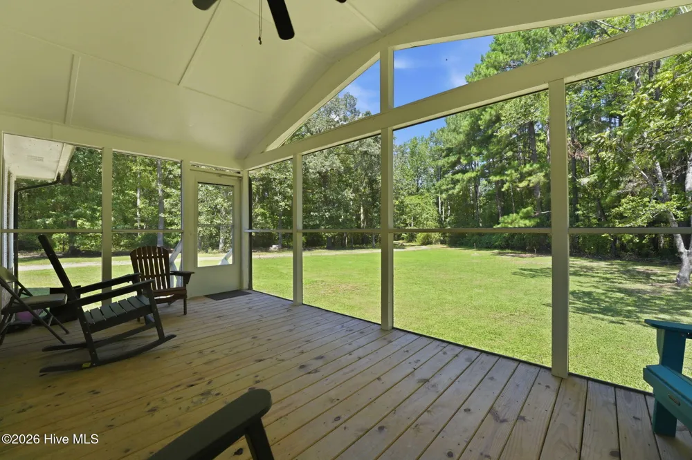 1477 Marks Creek Church Road Laurel Hill, NC 28351