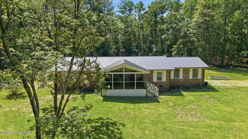 1477 Marks Creek Church Road Laurel Hill, NC 28351