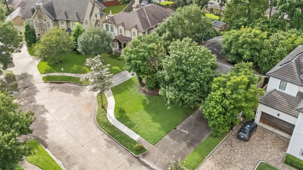 5146 Carew Street Houston, TX 77096