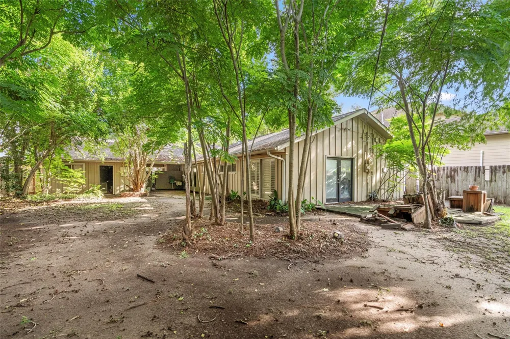5146 Carew Street Houston, TX 77096
