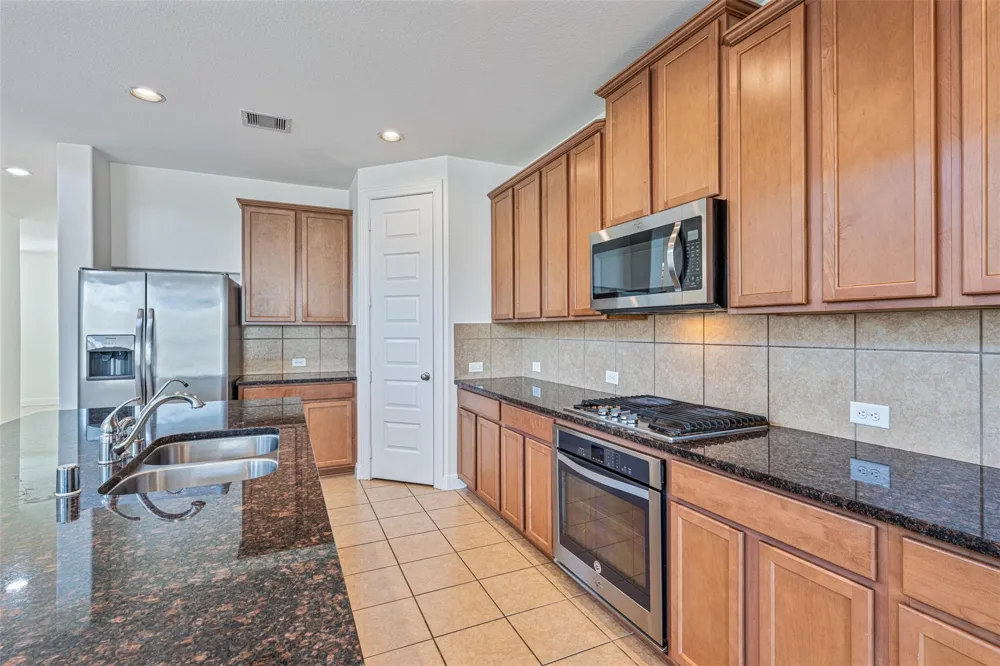 24618 Windmill Canyon Lane Richmond, TX 77406
