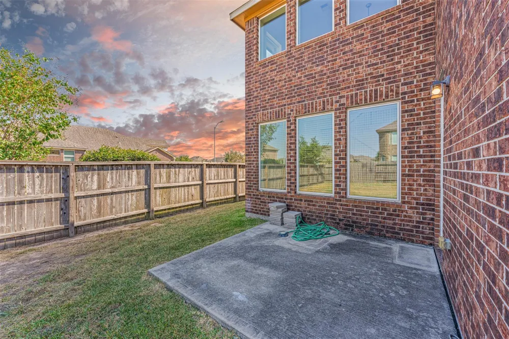 24618 Windmill Canyon Lane Richmond, TX 77406