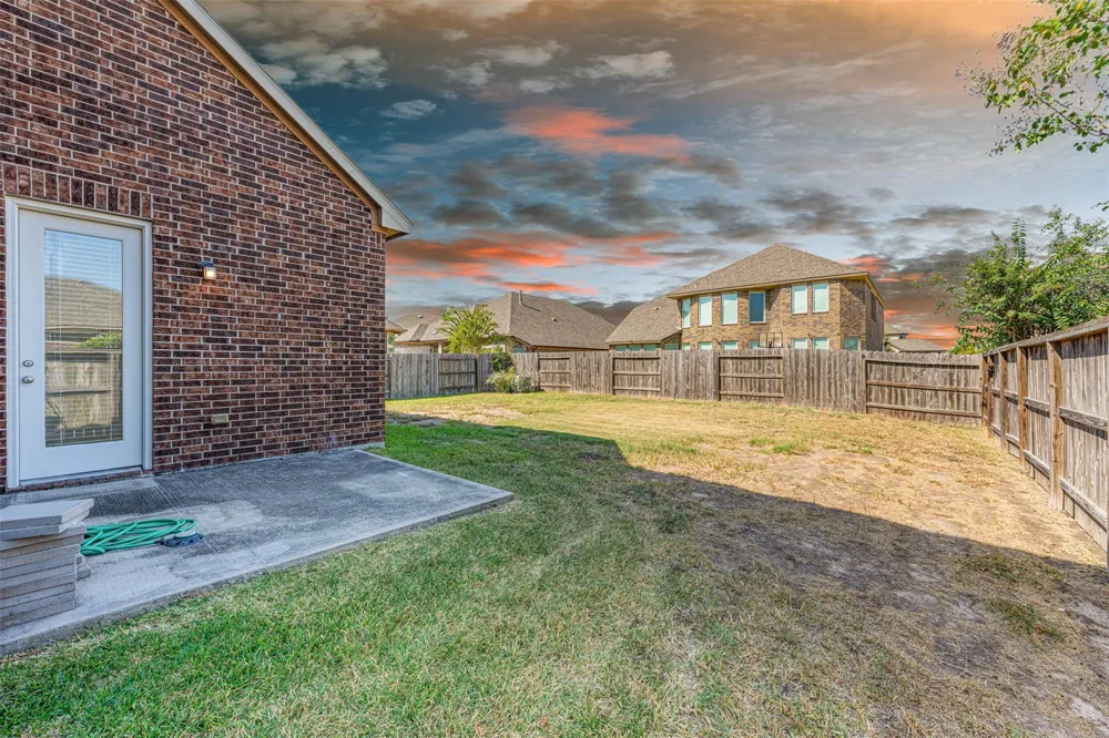 24618 Windmill Canyon Lane Richmond, TX 77406