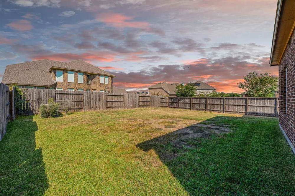 24618 Windmill Canyon Lane Richmond, TX 77406