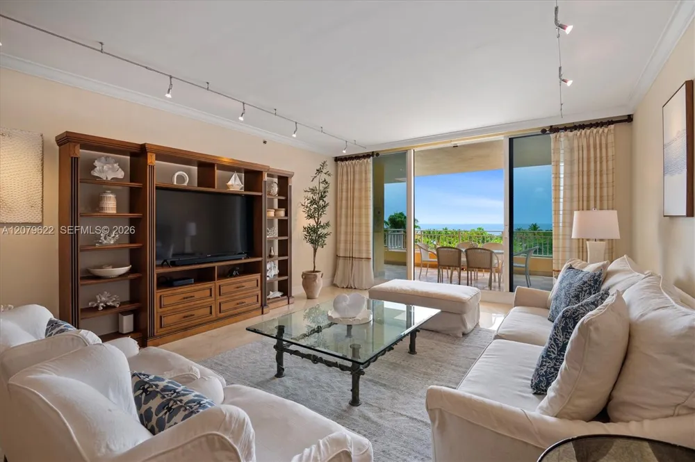 791 Crandon Blvd #704 Key Biscayne, FL 33149