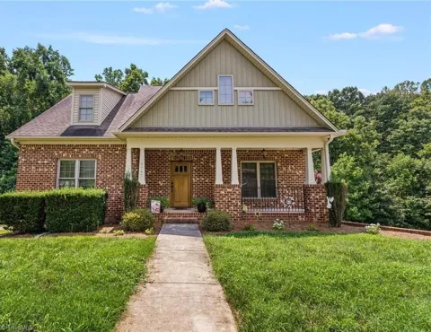 5767 Beaver Pond Trail