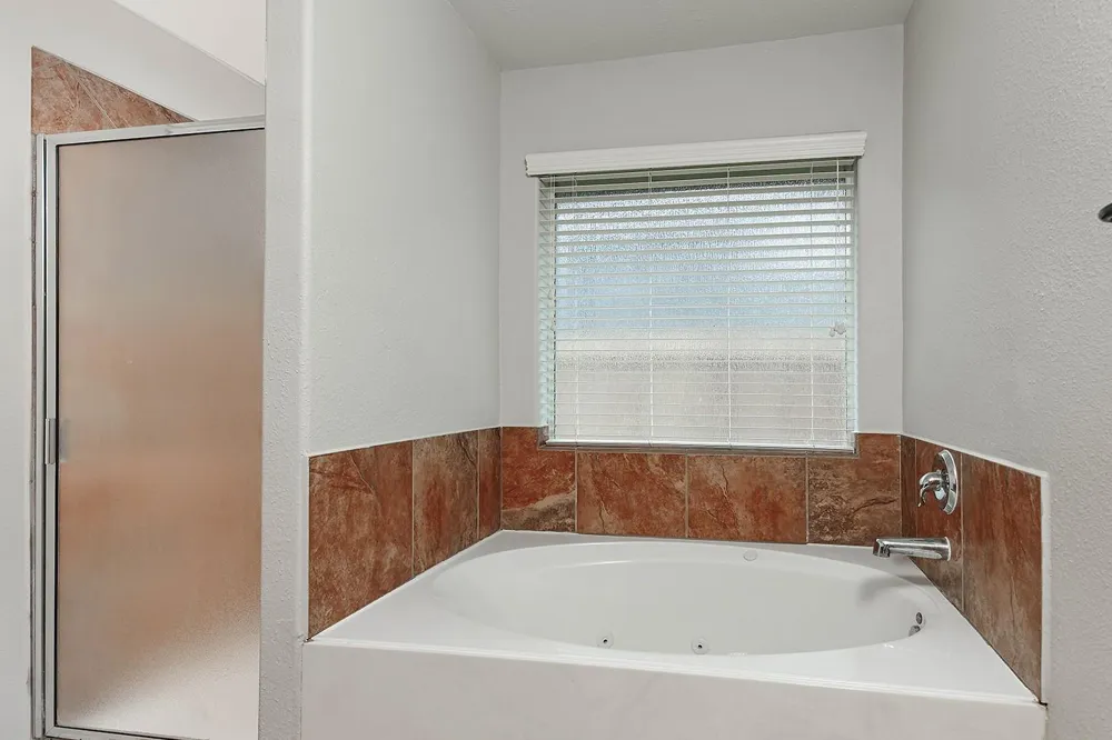 10912 Redbird Conroe, TX 77385