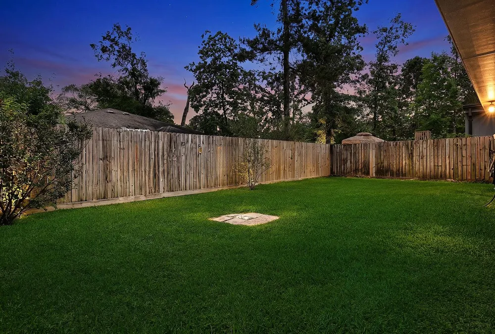 10912 Redbird Conroe, TX 77385