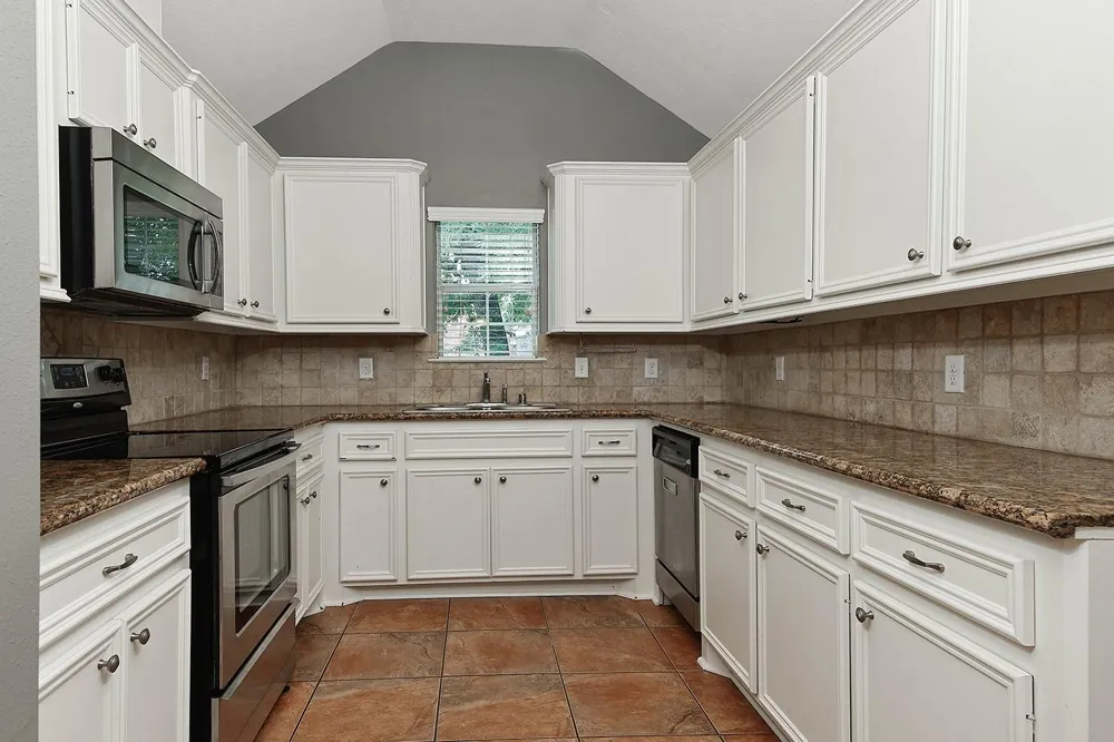 10912 Redbird Conroe, TX 77385