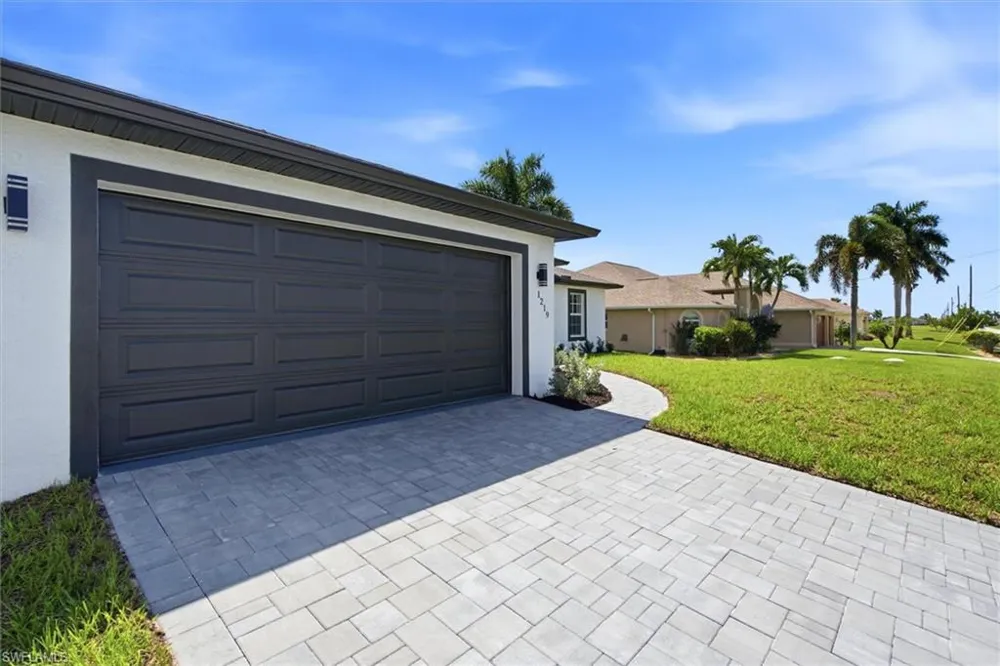 1219 NW 9th Place Cape Coral, FL 33993