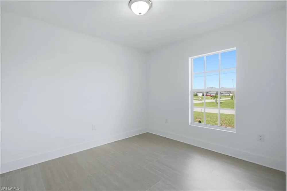 1219 NW 9th Place Cape Coral, FL 33993