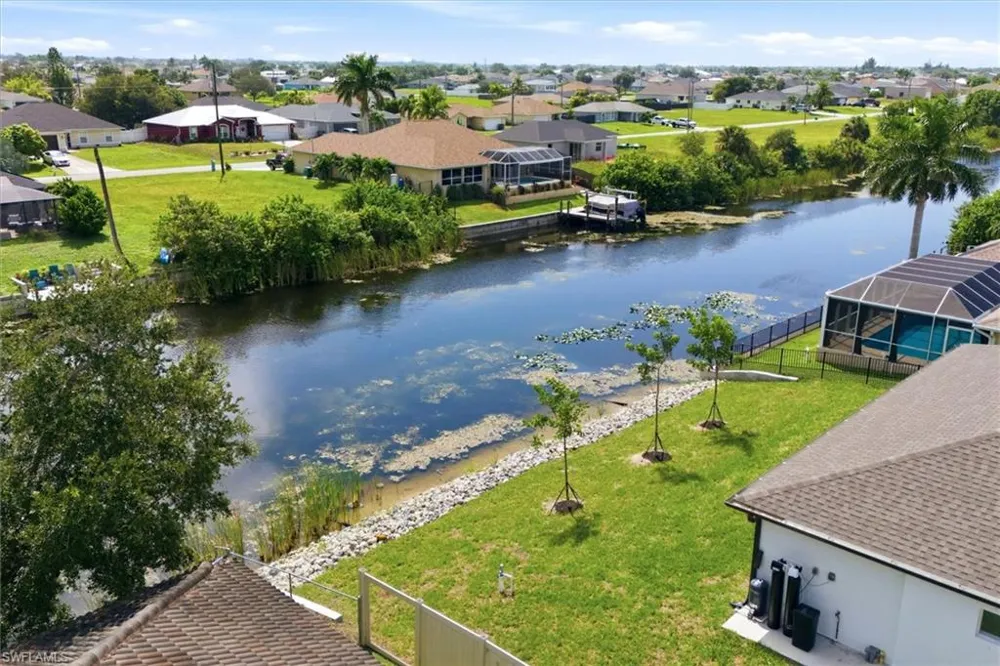 1219 NW 9th Place Cape Coral, FL 33993