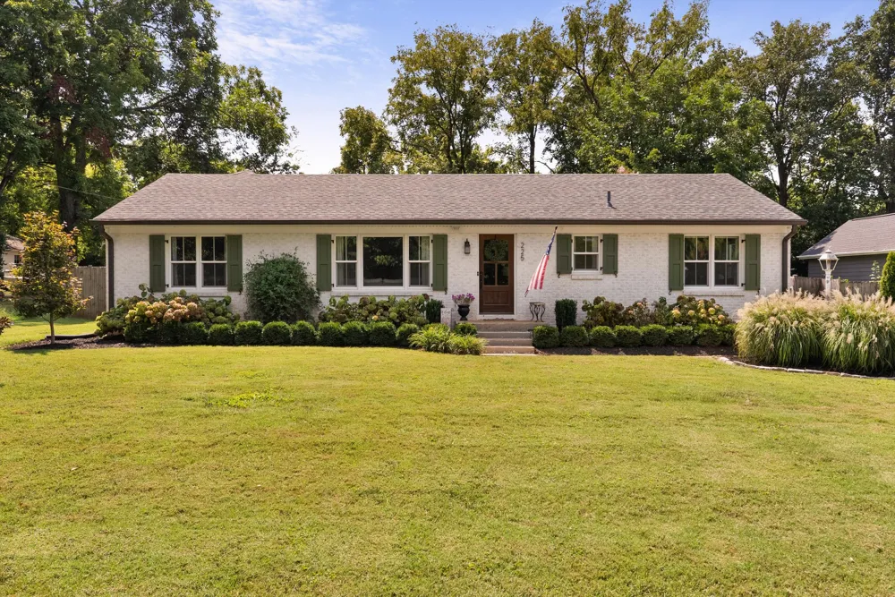225 Fairground St Franklin, TN 37064