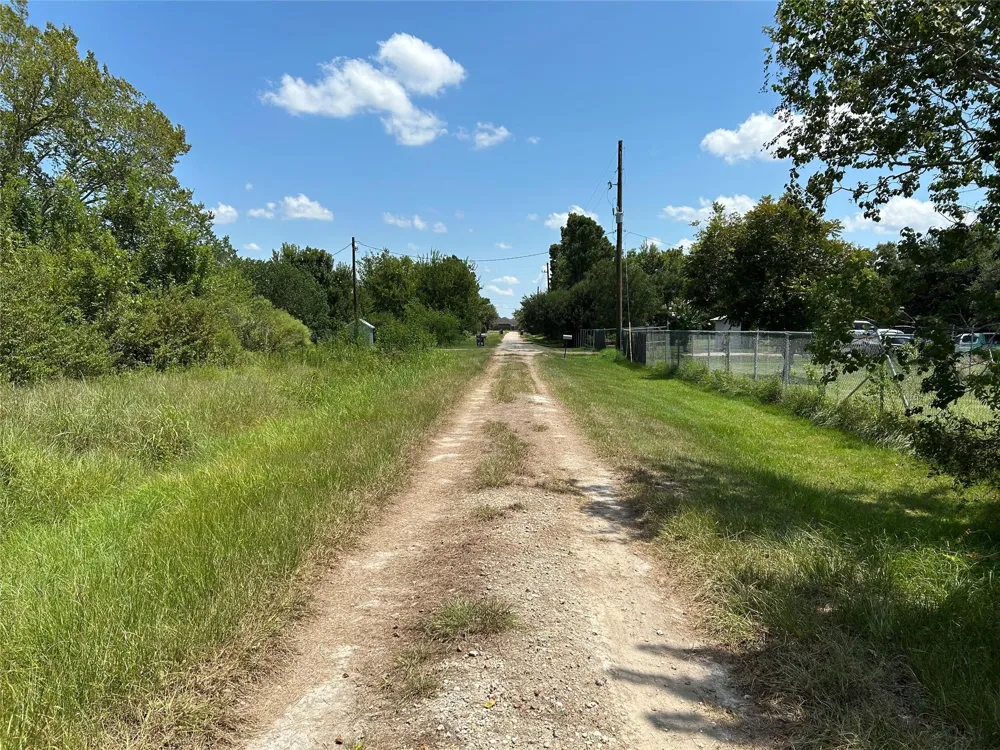 709 Pollard Drive Manvel, TX 77578