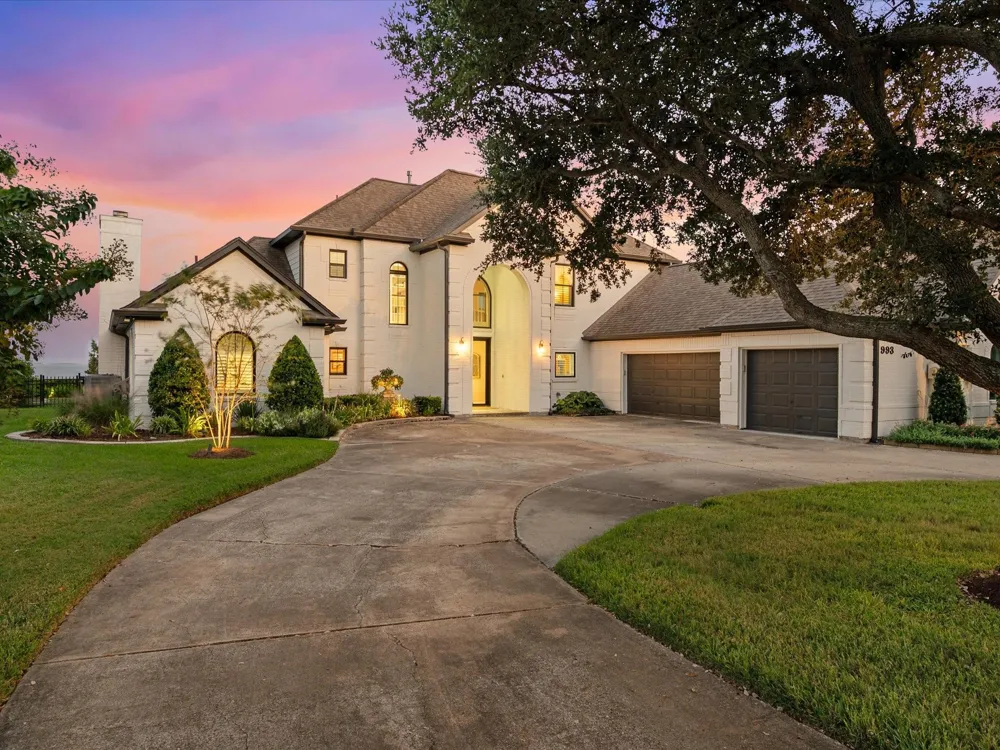 993 Sandy Court La Porte, TX 77571