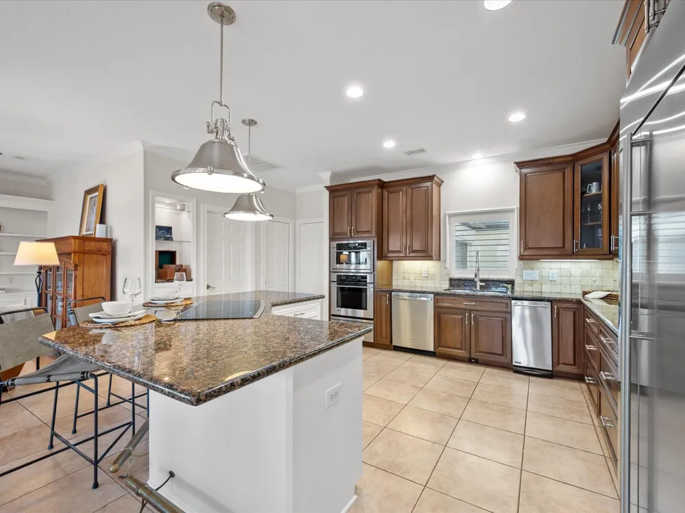 993 Sandy Court La Porte, TX 77571