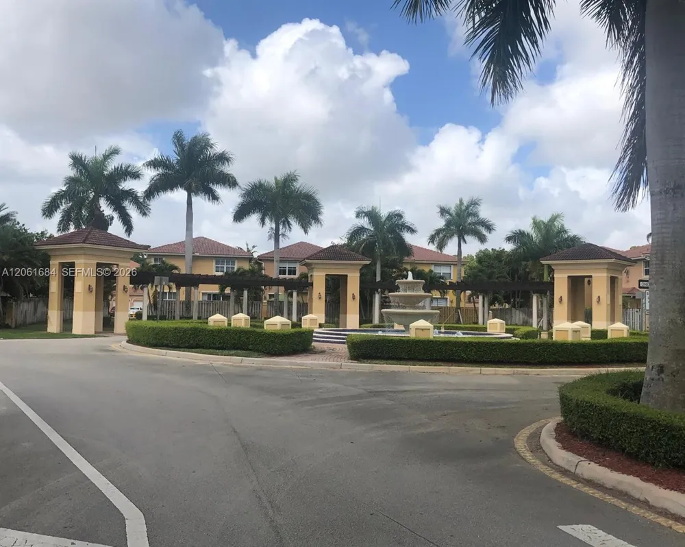11814 SW 137th Path Miami, FL 33186