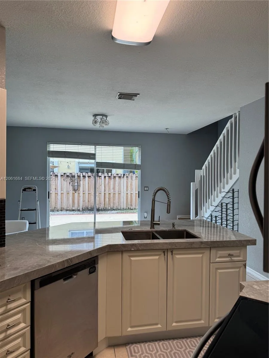 11814 SW 137th Path Miami, FL 33186