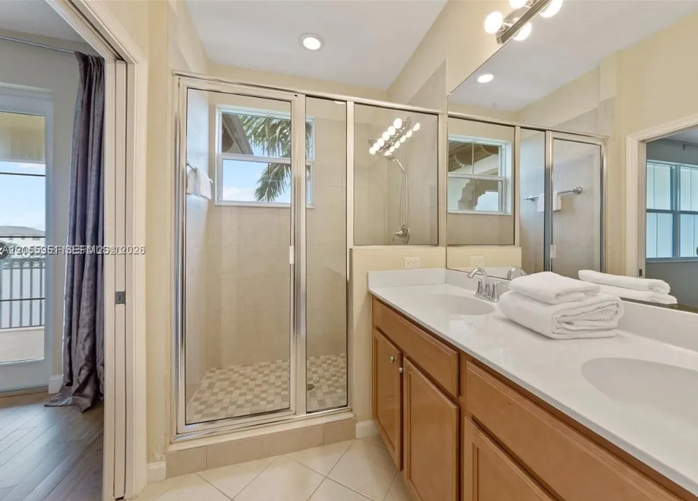 2955 Tortola Way Cooper City, FL 33024