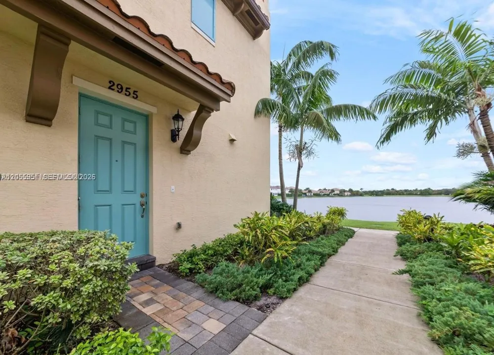 2955 Tortola Way Cooper City, FL 33024