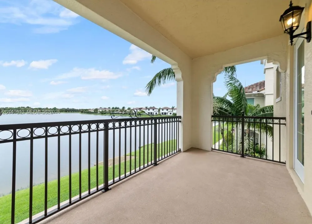 2955 Tortola Way Cooper City, FL 33024