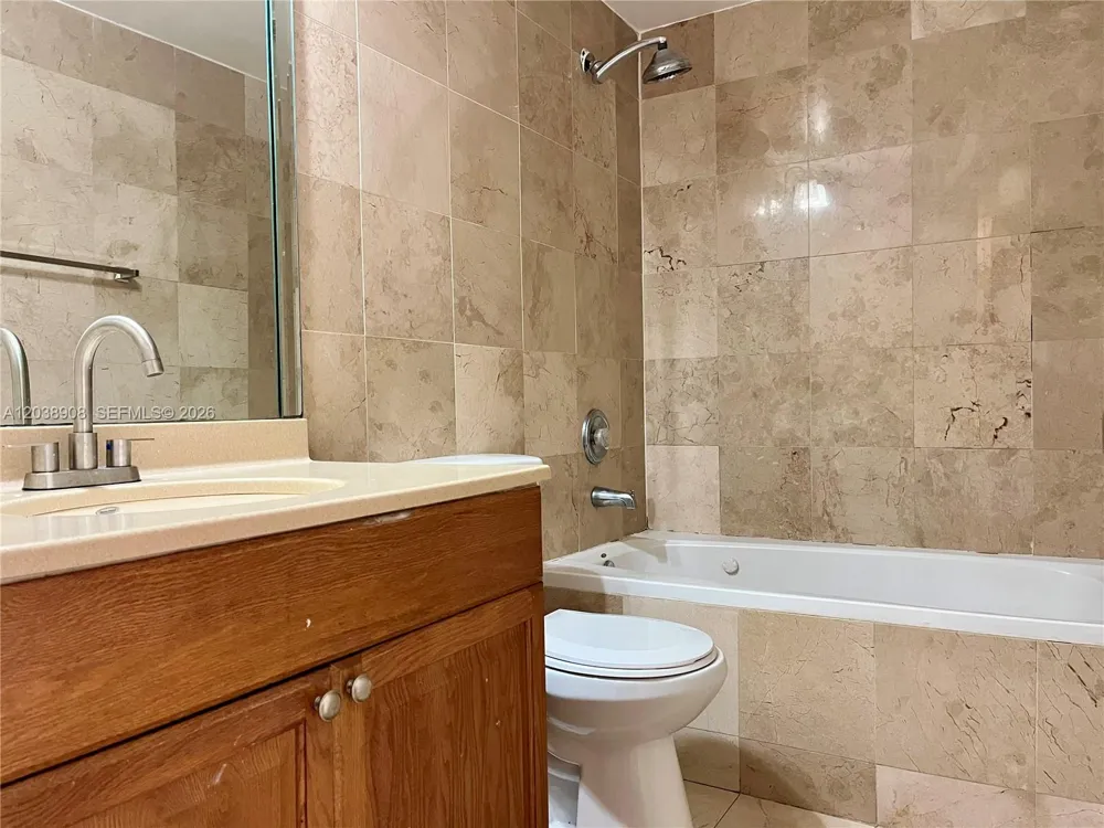1150 99th St #6 Bay Harbor Islands, FL 33154