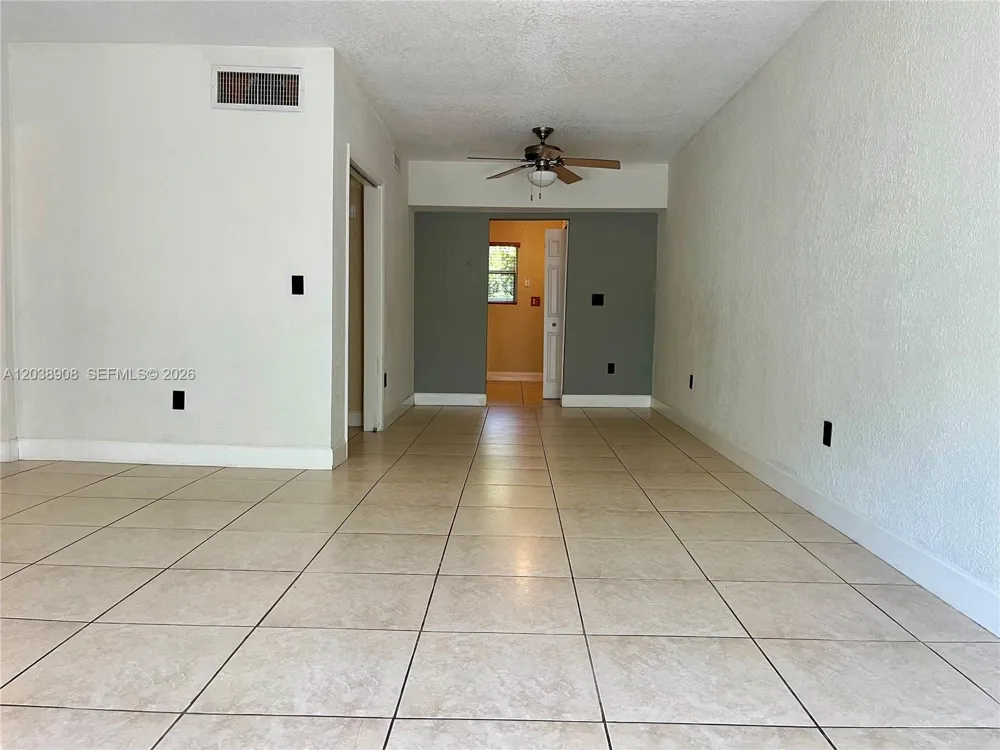 1150 99th St #6 Bay Harbor Islands, FL 33154