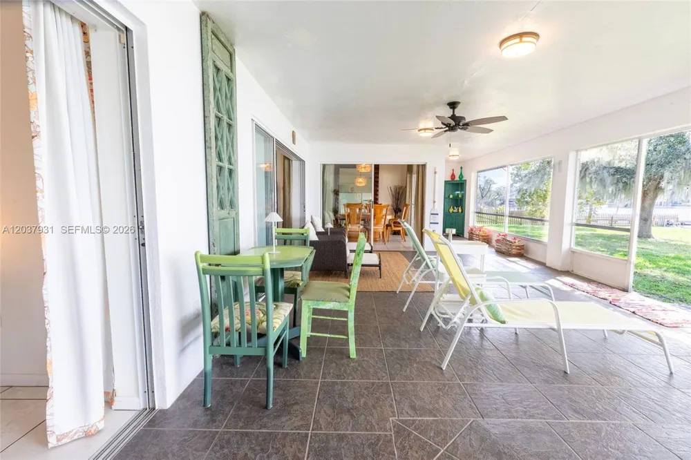 3118 Tanglewylde Avenue Lake Placid, FL 33852