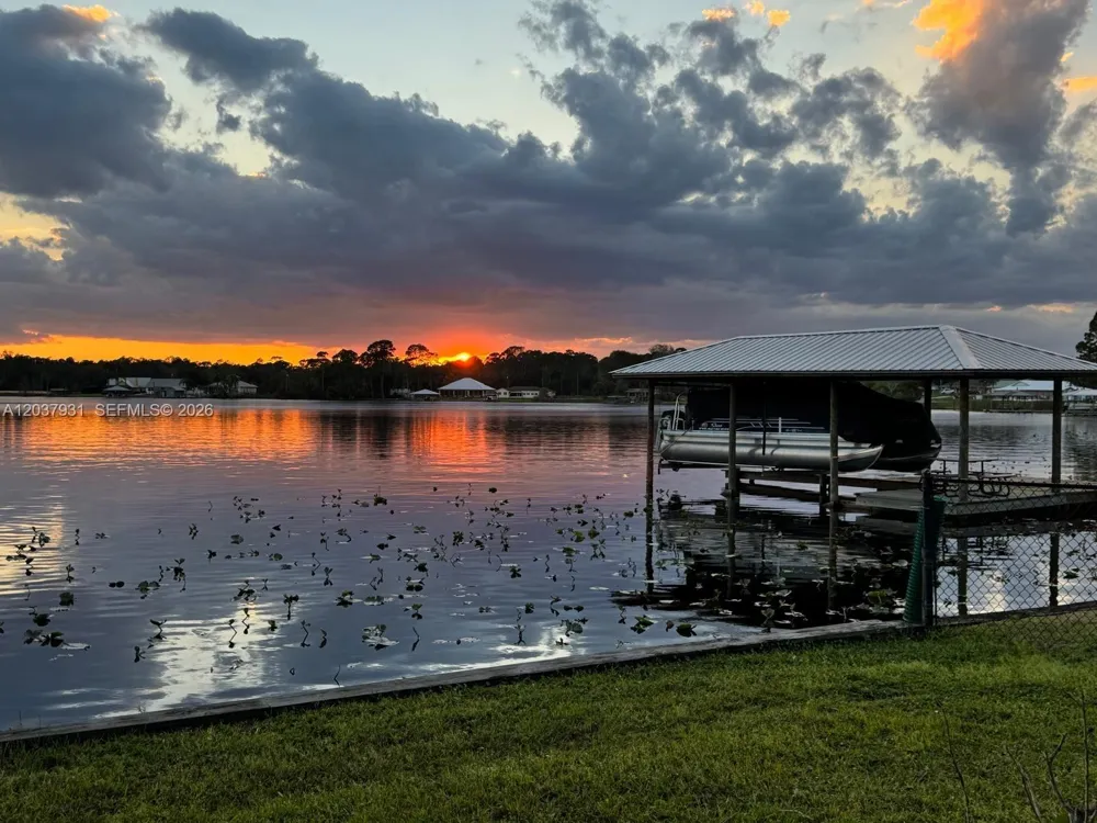 3118 Tanglewylde Avenue Lake Placid, FL 33852