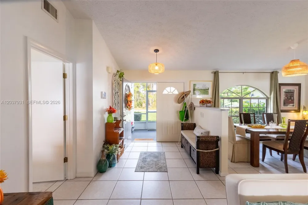 3118 Tanglewylde Avenue Lake Placid, FL 33852