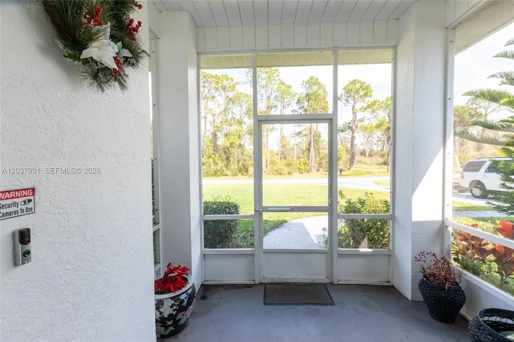 3118 Tanglewylde Avenue Lake Placid, FL 33852