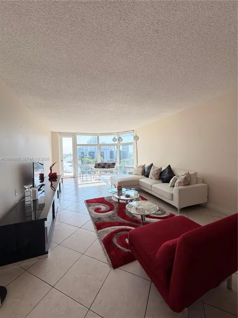 3375 Country Club Dr #602