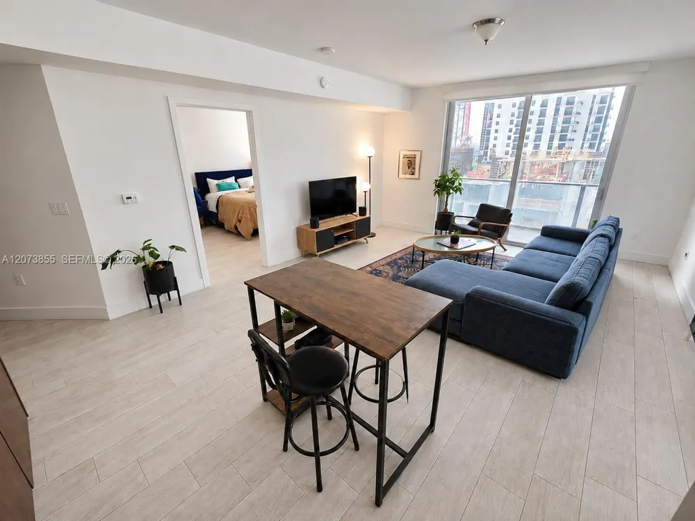 1010 SW 2nd Ave #1409 Miami, FL 33130