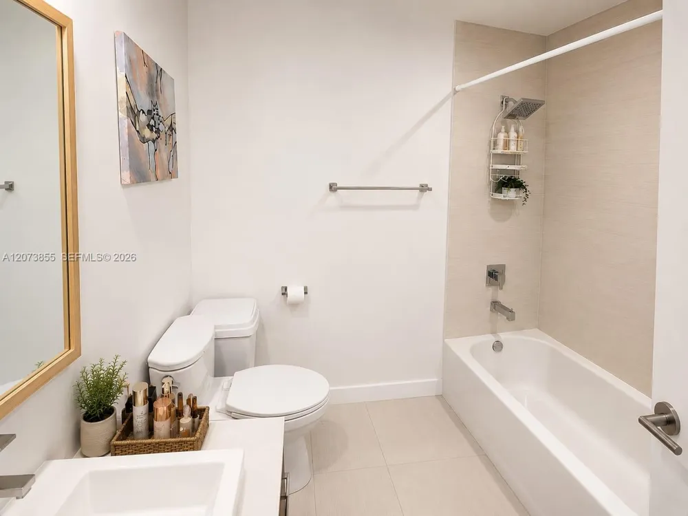 1010 SW 2nd Ave #1409 Miami, FL 33130
