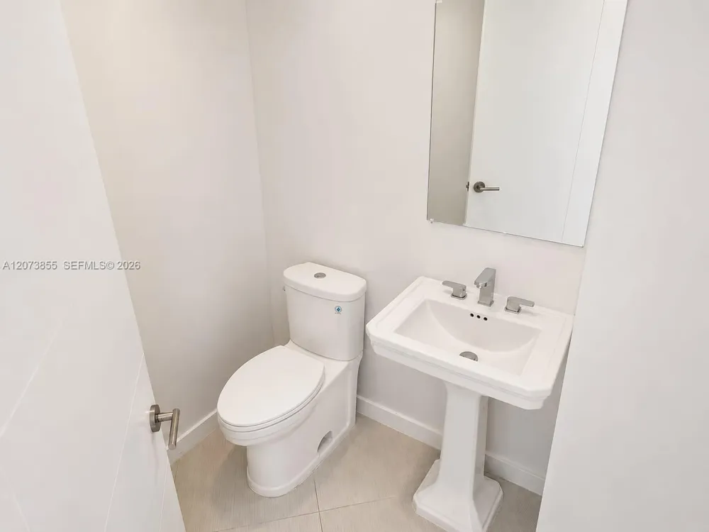1010 SW 2nd Ave #1409 Miami, FL 33130