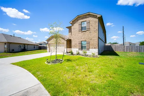6802 Amber Cliff Lane
