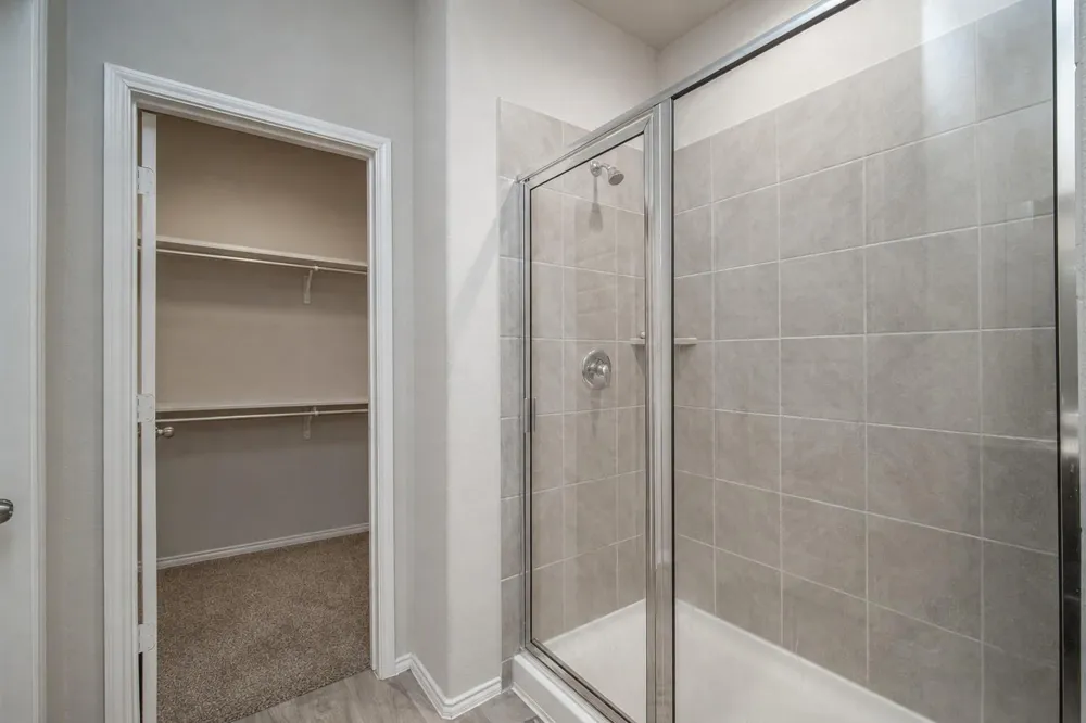 6802 Amber Cliff Lane Rosenberg, TX 77469